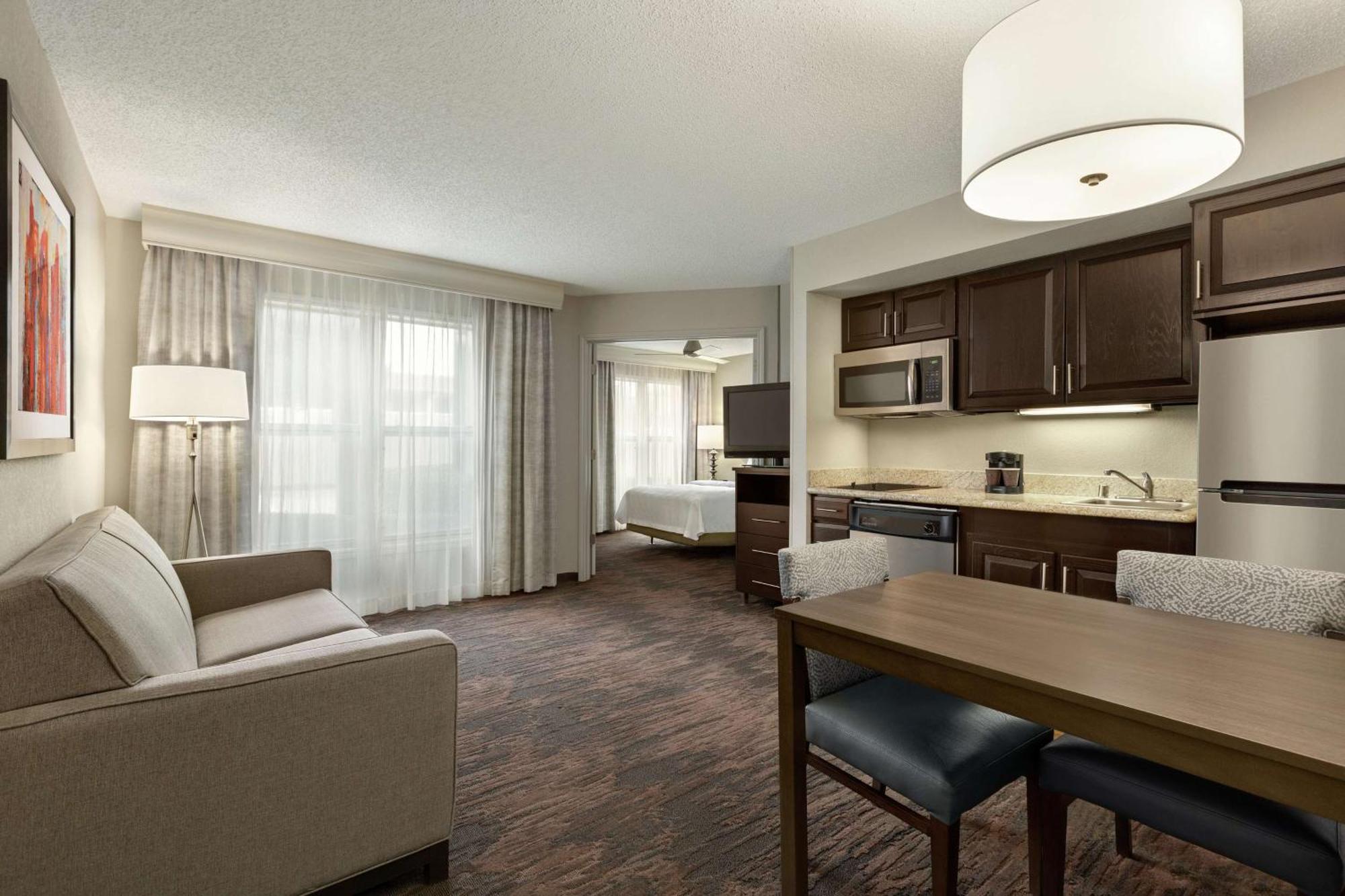 Addison Suites Exterior foto